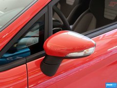2013款 1.6T 手动 三门两厢版 ST