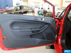 2013款 1.6T 手动 三门两厢版 ST
