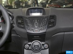 2013款 1.6T 手动 三门两厢版 ST