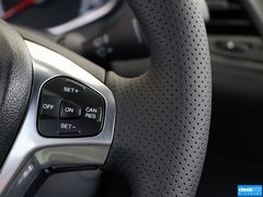 2013款 1.6T 手动 三门两厢版 ST