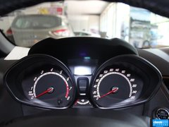2013款 1.6T 手动 三门两厢版 ST