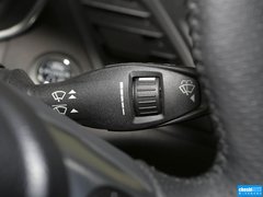 2013款 1.6T 手动 三门两厢版 ST