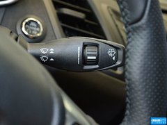 2013款 1.6T 手动 三门两厢版 ST