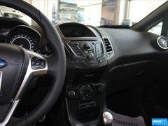 2013款 1.6T 手动 三门两厢版 ST