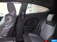 2013款 1.6T 手动 三门两厢版 ST