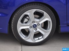 2013款 1.6T 手动 三门两厢版 ST
