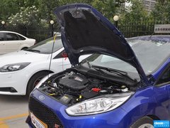 2013款 1.6T 手动 三门两厢版 ST