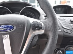 2013款 1.6T 手动 三门两厢版 ST