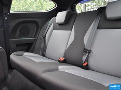 2013款 1.6T 手动 三门两厢版 ST