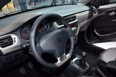 2013款 1.6L 手动 科技型