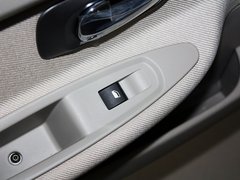 2013款 1.6L 手动 科技型