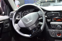 2014款 1.6L 自动 尊贵版