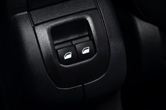 2014款 1.6L 自动 尊贵版