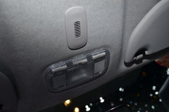 2014款 1.6L 自动 尊贵版
