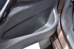 2014款 1.6L 自动 尊贵版