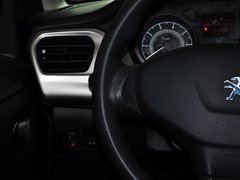 2014款 1.6L 手动 舒适版