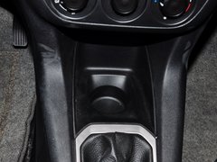 2014款 1.6L 手动 舒适版