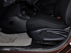 2014款 1.6L 手动 舒适版