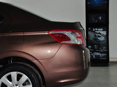 2014款 1.6L 手动 舒适版