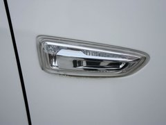 2013款 XT 1.6L 自动 时尚型