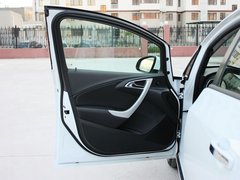 2013款 XT 1.6L 自动 时尚型
