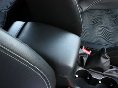 2013款 XT 1.6L 自动 时尚型