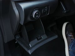 2013款 XT 1.6L 自动 时尚型