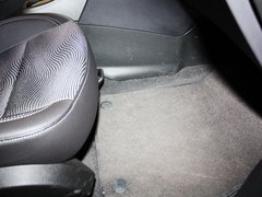 2013款 XT 1.6L 自动 时尚型
