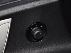 2013款 XT 1.6L 自动 时尚型