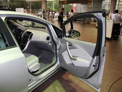 2013款 XT 1.6L 自动 时尚型