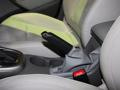 2013款 XT 1.6L 自动 时尚型