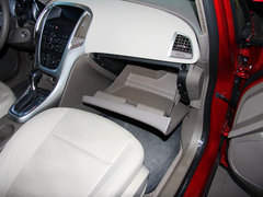 2013款 GT 1.6L 自动 时尚型