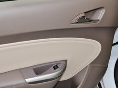 2013款 GT 1.6L 自动 时尚型
