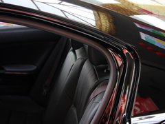 2013款 2.4L 自動 SE
