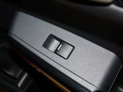 2013款 2.4L 自动 PE