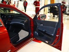 2013款 2.4L 自动 PE