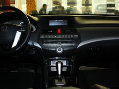 2013款 2.4L 自动 PE