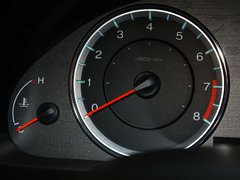 2013款 2.4L 自动 PE