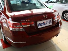 2013款 2.4L 自动 PE
