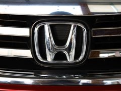 2013款 2.4L 自动 PE