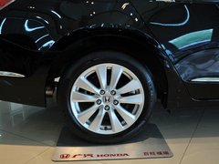 2013款 2.4L 自动 PE