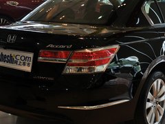 2013款 2.4L 自动 PE