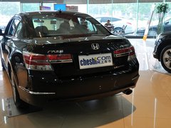 2013款 2.4L 自动 PE