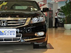 2013款 2.4L 自动 PE