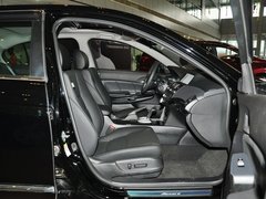 2013款 2.4L 自动 PE