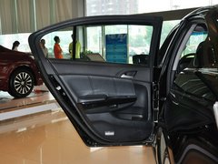 2013款 2.4L 自动 PE