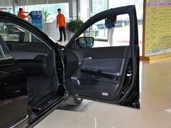 2013款 2.4L 自动 PE