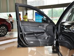 2013款 2.4L 自动 PE