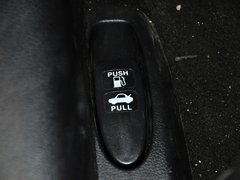 2013款 2.4L 自动 PE