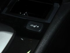 2013款 2.4L 自动 PE